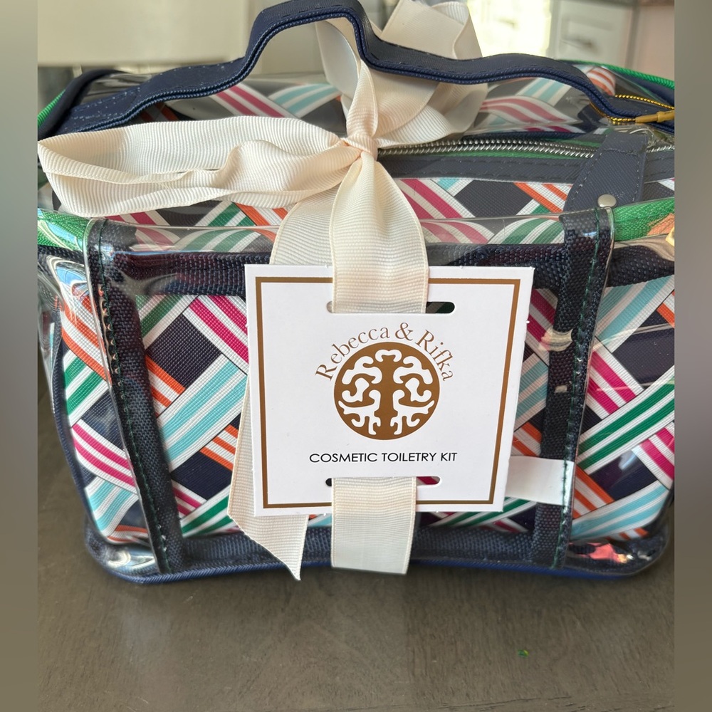 NWT- Rebecca & Rifka cosmetic toiletry set, 3 piece set